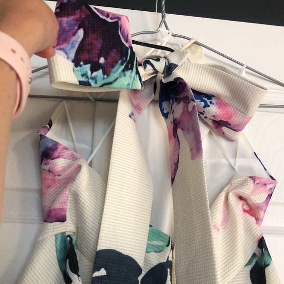 Chelsea dress from Honey store in square one - Picture 6 of 8